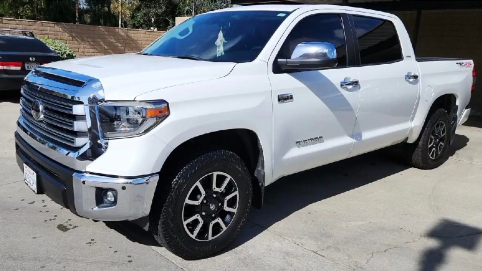 White Toyota Tundra TRD detail